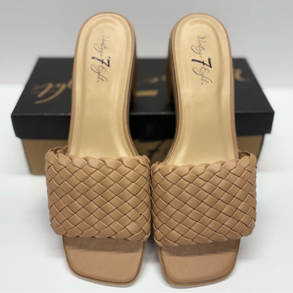 Vintage 7 Eight Mule Sandal with Heel | Tan | Size 10M
NWOT - Picture 10 of 10